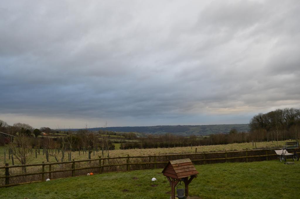 Worship Farm Accommodation Redhill  Exterior photo